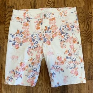 J. Jill Denim white floral shorts